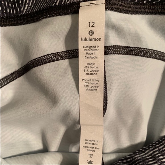 Lululemon Time To Sweat Crop - Picture 3 of 4